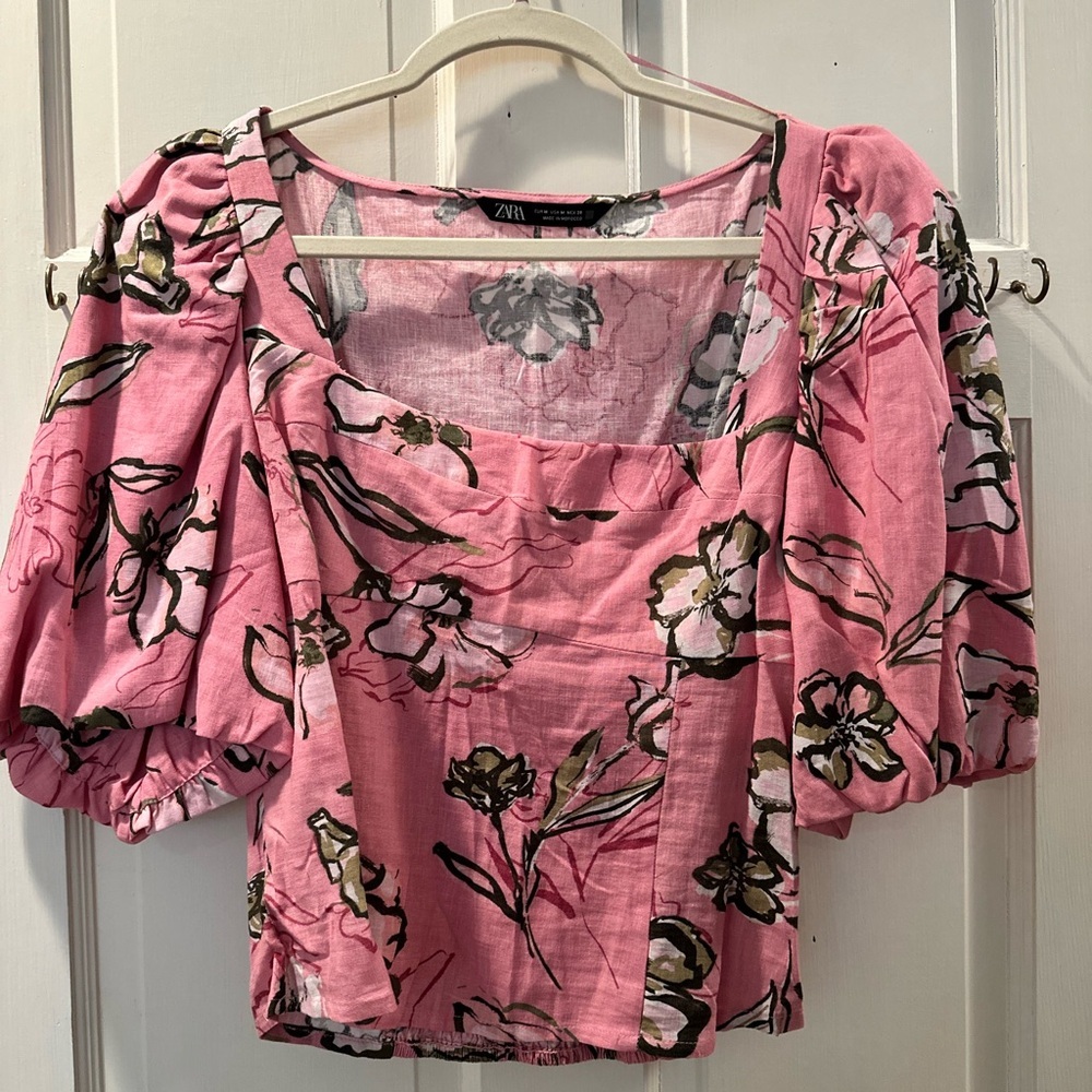 Zara Pink Floral Puff Sleeve Blouse